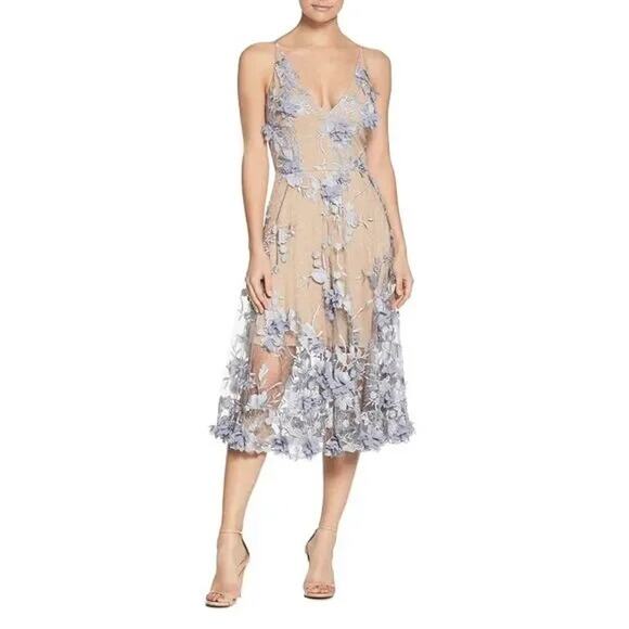 NWT Dress the Population 'Audrey' Floral Applique Midi Dress Size Medium - Picture 1 of 3